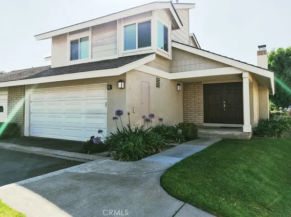 21 Cresthaven #50, Irvine, CA 92604