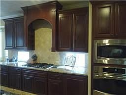 5th image of 3214 Round Meadow Ln