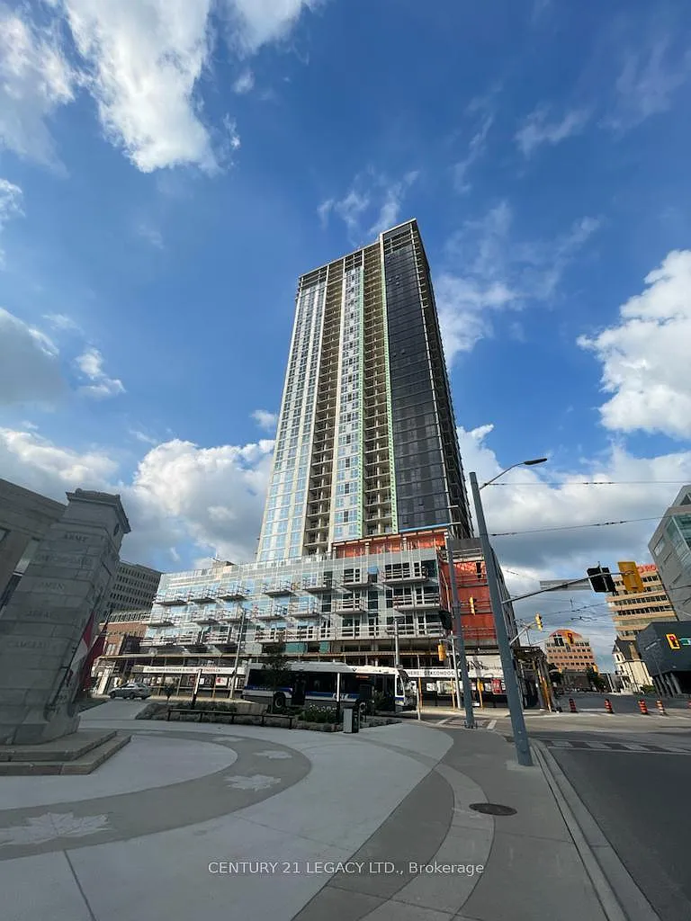2 bed, $1,800 — Photo 1