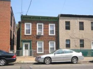 3553 11th St, Astoria, NY 11106