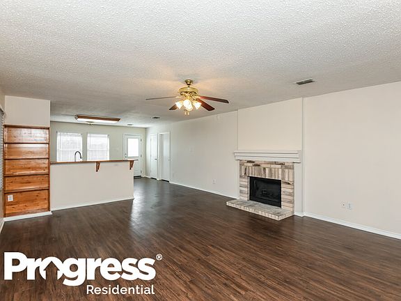 3rd image of 1100 Bannack Dr