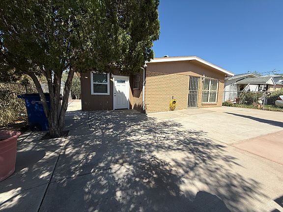 2nd image of 8219 Carpenter Dr