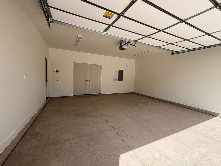 73 N 520 W #10 — Photo 37