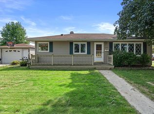 2925 S 15th St, Sheboygan, WI 53081