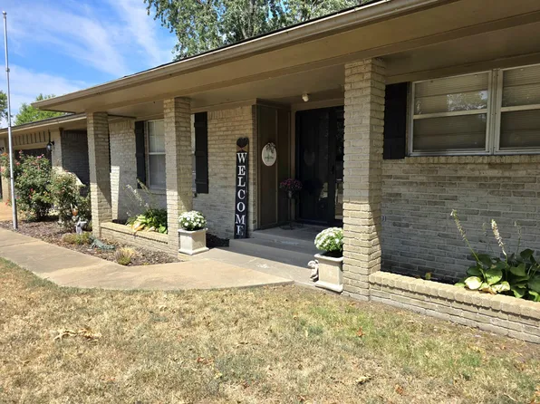 1019 16th Ave NE, Miami, OK 74354