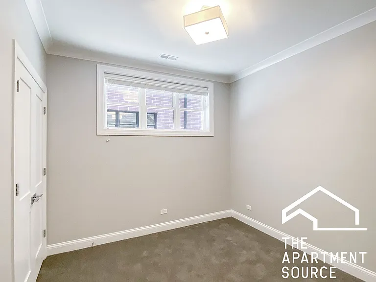 3347 N Kenmore Ave #1N — Photo 7