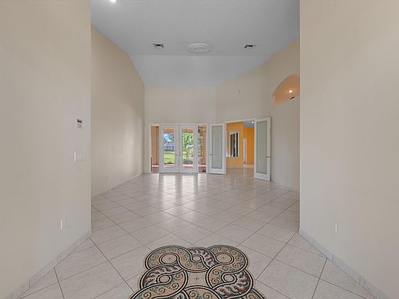 5th image of 15590 Lindbergh Lane