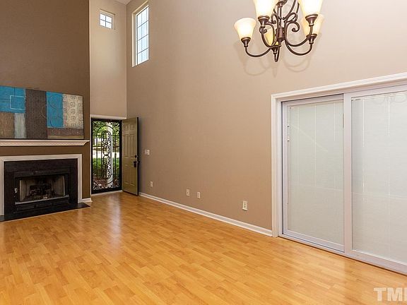 3rd image of 9128 Colony Village Ln