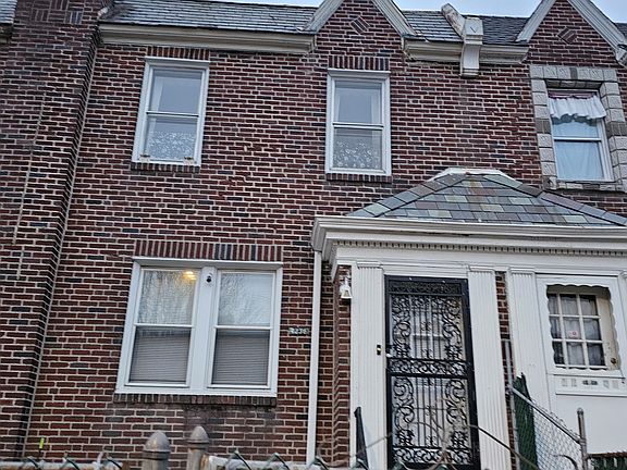 2nd image of 1236 Gilham St