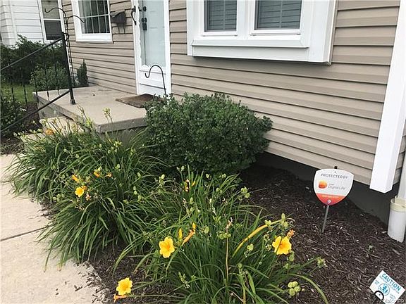 5th image of 22309 Maple St