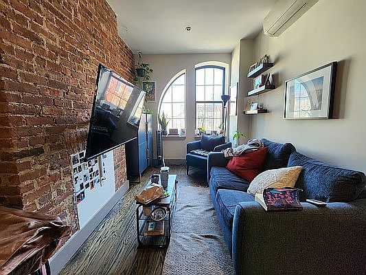 5th image of 268 Malcolm X Blvd #6