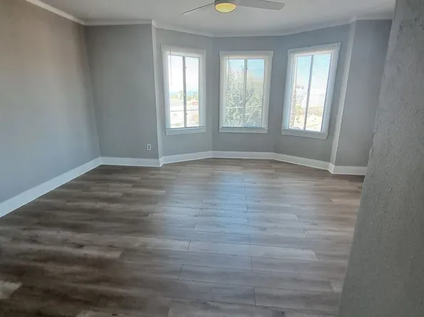 Walnut, 5800 Walnut St APT 302, Oakland, CA 94605