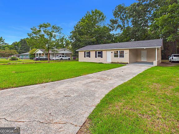 5th image of 4445 Pinedale Dr
