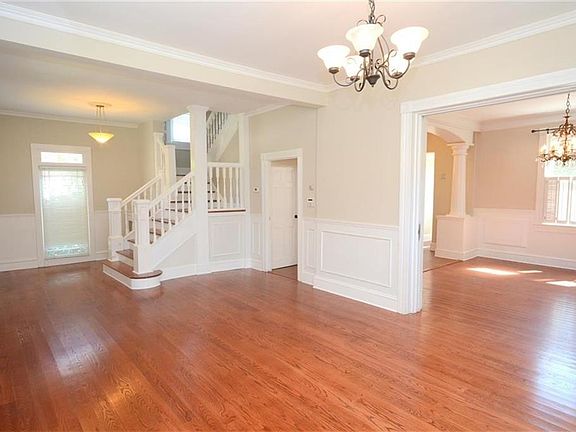 3rd image of 1319 Lafayette Blvd