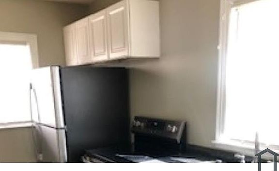 5th image of 1526 Thames Dr #418512