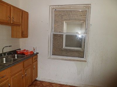2nd image of 1119 N Christiana Ave APT 2