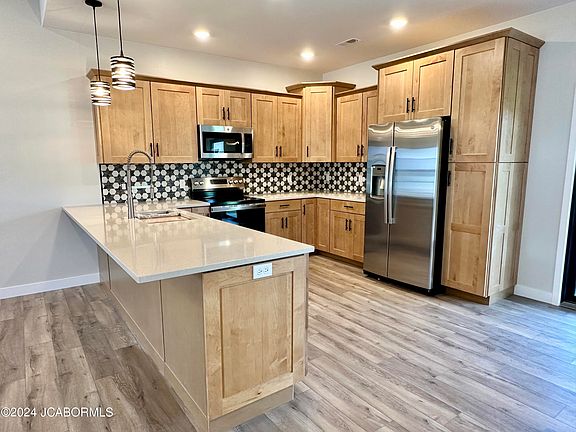 5th image of 4833 Nolan Ln