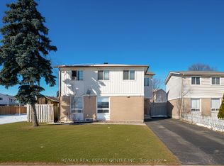 8 Golden Gate Dr, Brampton, ON L6S 2K5
