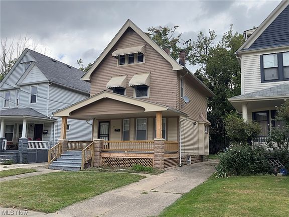 2nd image of 539 E 107th St