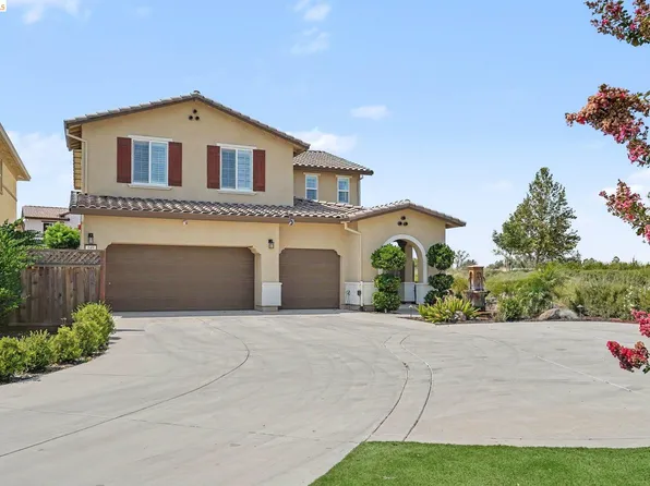 649 Marathon Dr, Oakley, CA 94561