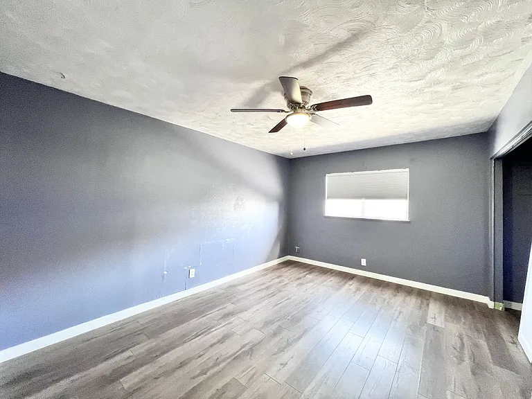 5009 Mesa View Dr — Photo 28