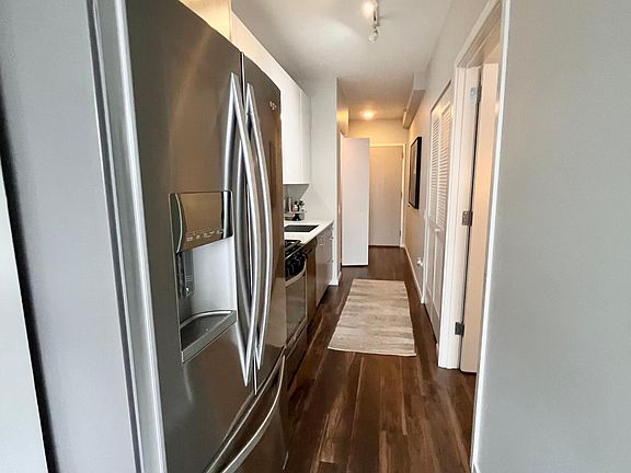 2nd image of 1111 S Wabash Ave #104
