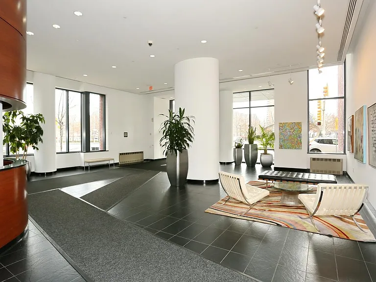 389 Washington St #29C — Photo 13