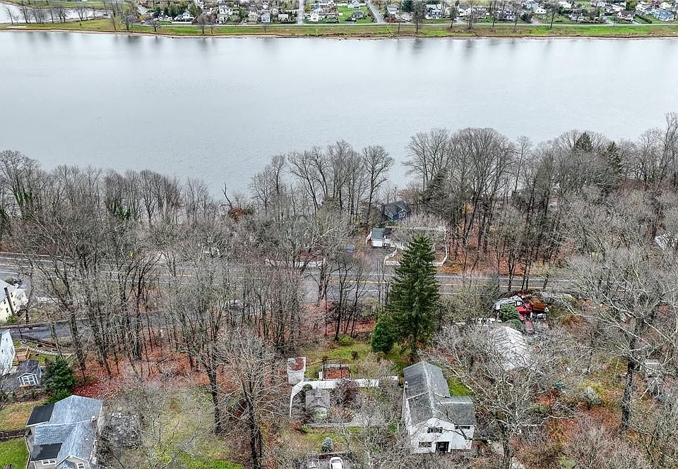 1st image of 40 Worthington Court
