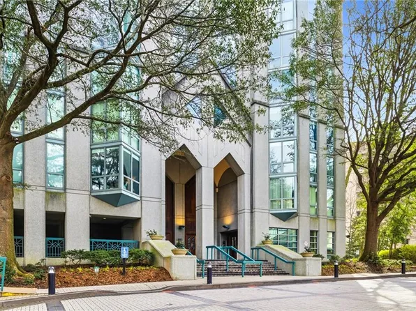 2870 S Pharr Ct NW #2001, Atlanta, GA 30305