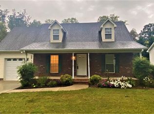 3921 Gracemont Dr, Winston Salem, NC 27106