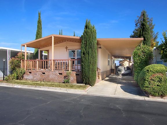 3rd image of 395 Chateau La Salle Dr #395
