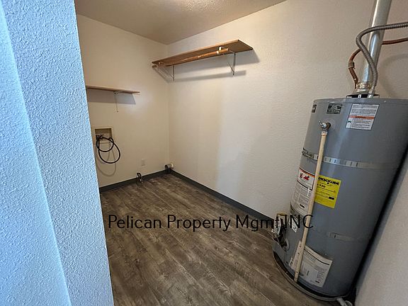 4th image of 2125 Orchard Ave