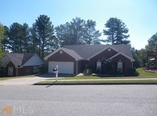 2527 Walking Path Ln, Dacula, GA 30019
