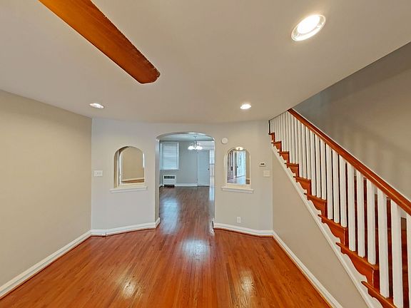 3rd image of 8214 Williams Ave