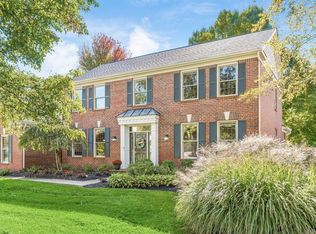 8657 Springflower Rd, Pickerington, OH 43147