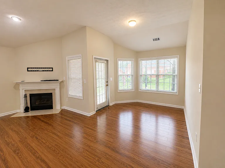 500 Liverpool Ct — Photo 22
