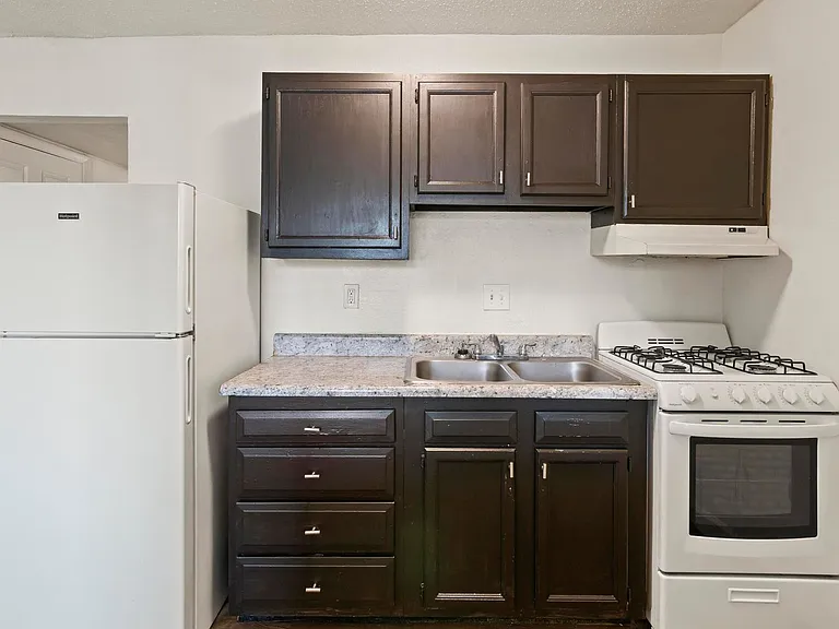 Metro Apartments at Granite City — Photo 18