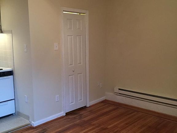 2nd image of 928 Pine St APT 12A