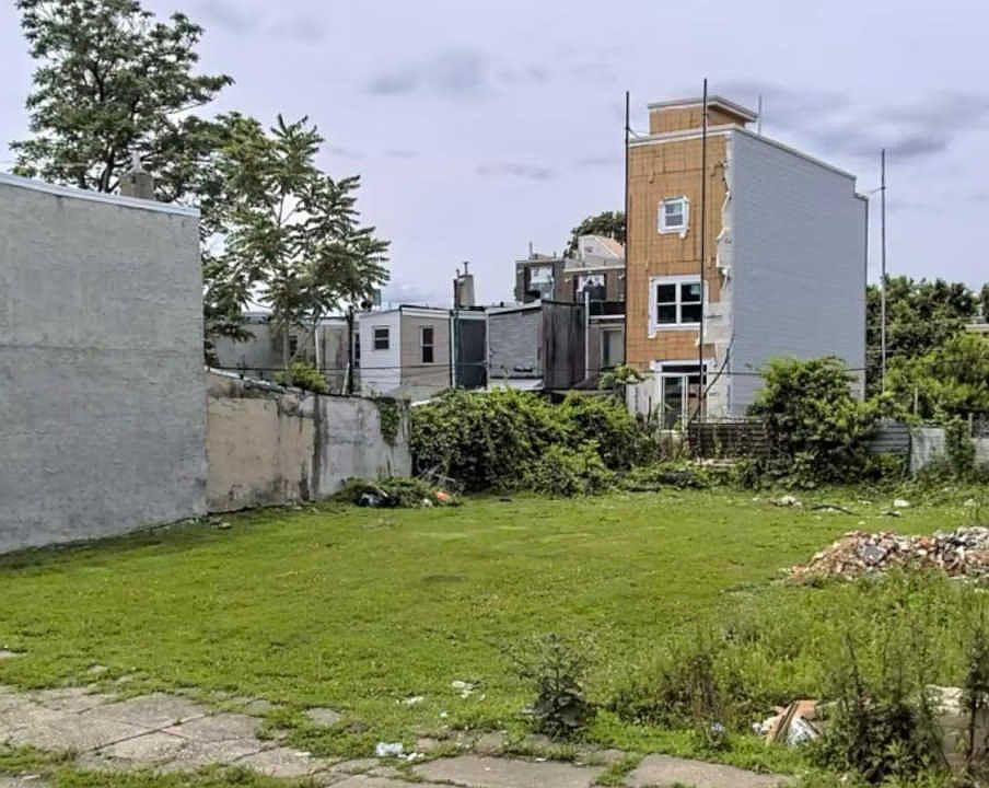 1st image of 2056 E Auburn St