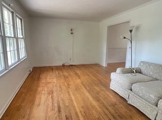 1230 Suffolk Ct, Cary, NC 27511
