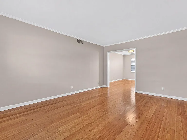 715 NE 91st St #3A — Photo 25