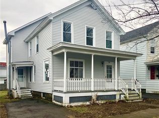 257 W 5th St, Oswego, NY 13126