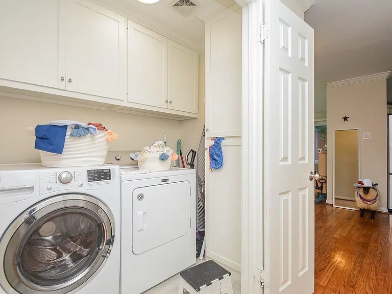 9906 Cedardale Dr — Photo 26