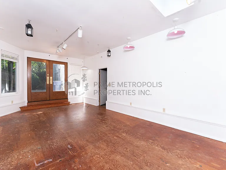 12460 NE 136th Pl — Photo 10
