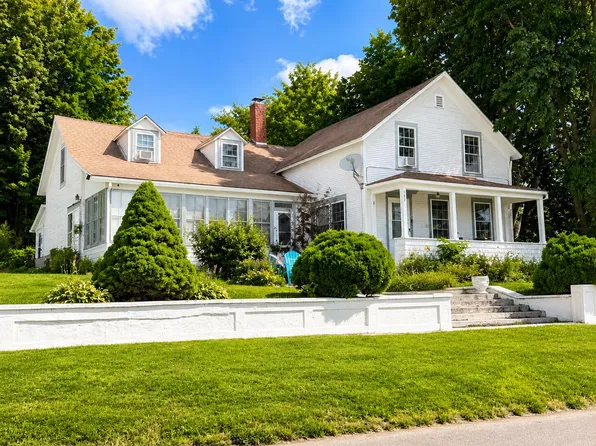182 Smith St, Dannemora, NY 12929