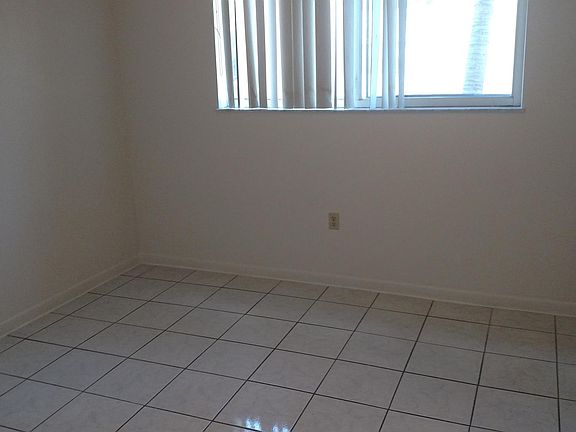 5th image of 11311 SW 200th St APT 214-D