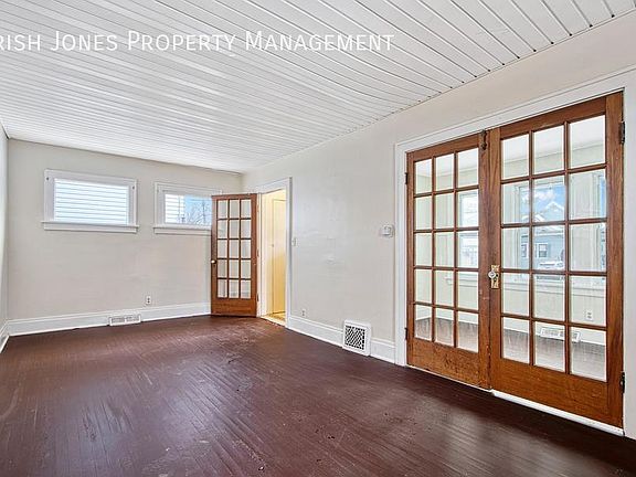 3rd image of 343 Parkridge Ave Floor 1