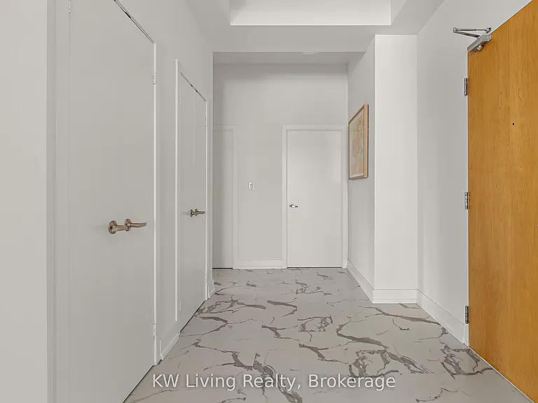 65 Bremner Blvd #5102 — Photo 38