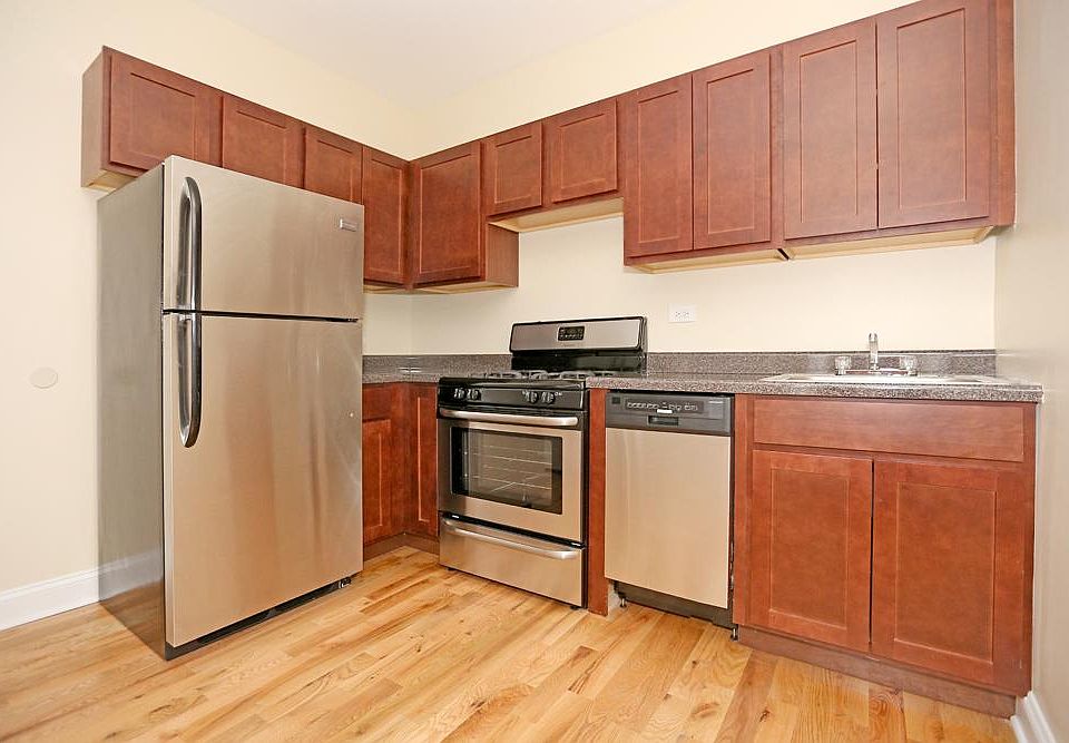 1st image of 3943 N Janssen Avenue # N2 Fl 2nd