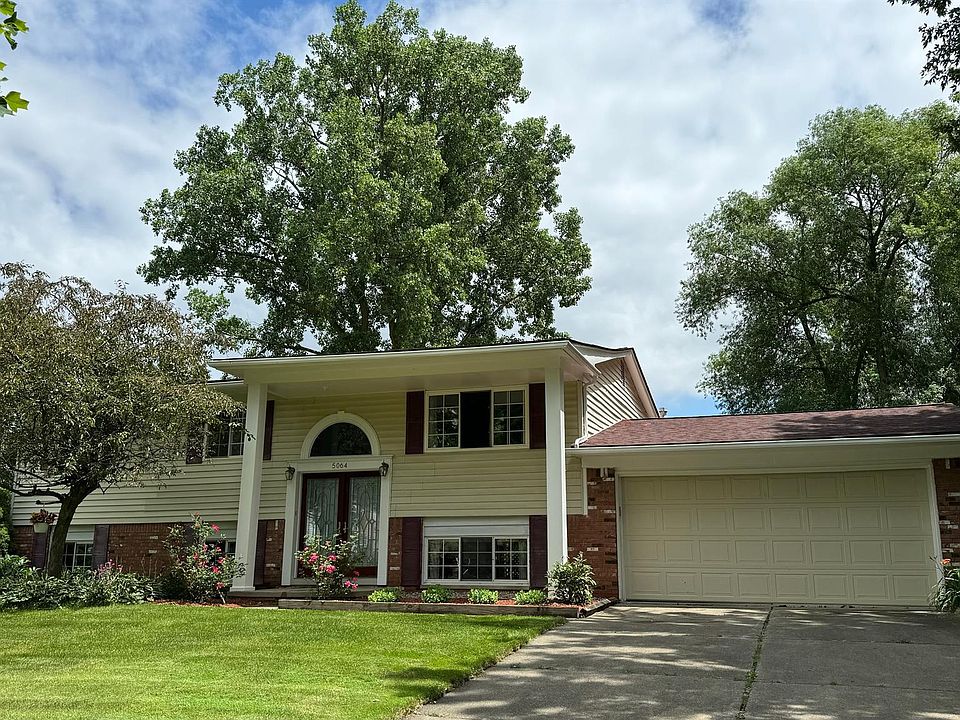 1st image of 5064 Shrewsbury Dr